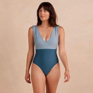 Summersalt Ruched Backflip One Piece Swimsuit Size 4 bay / seaspray